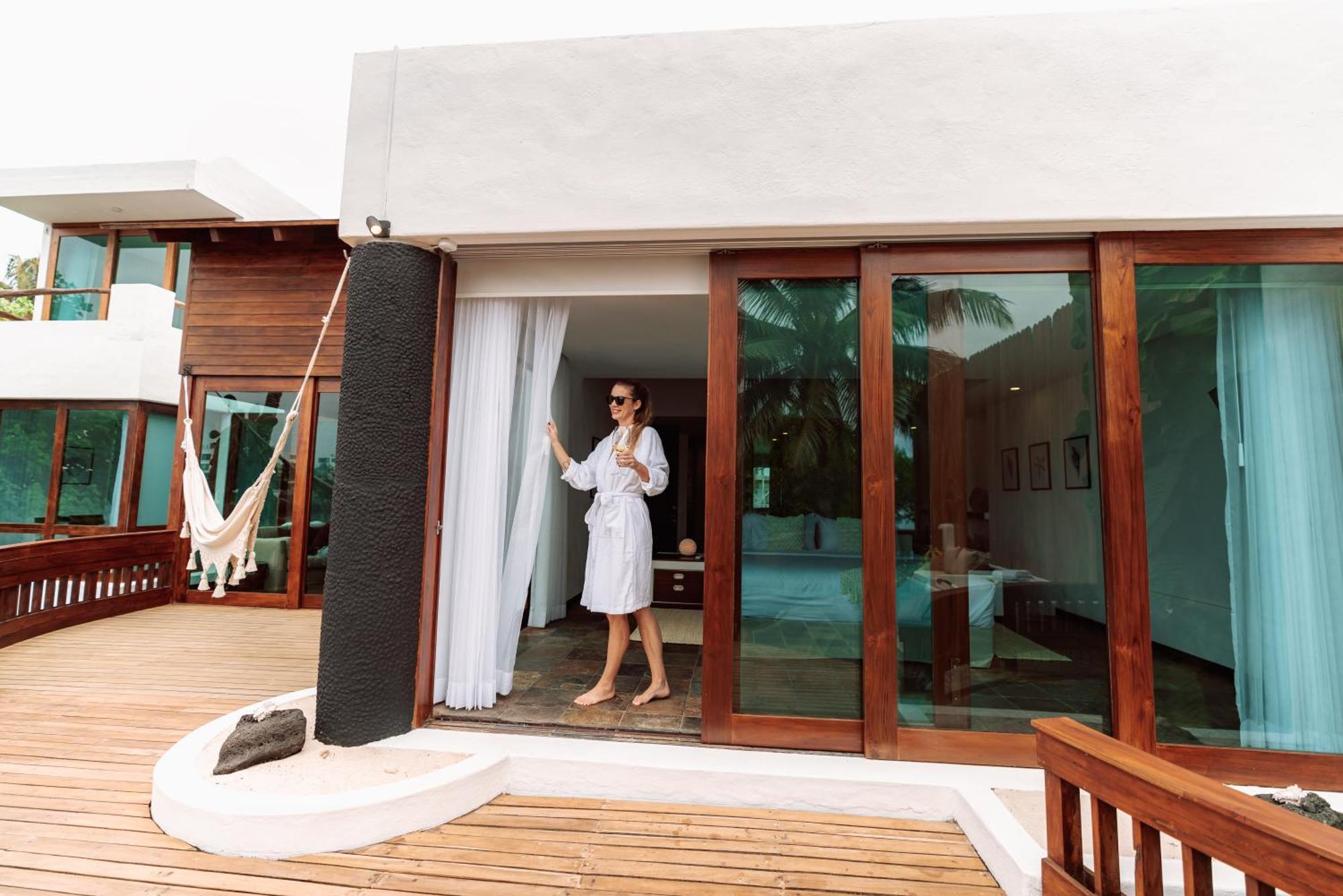 Hotel Villa Escalesia Galapagos Puerto Ayora  Eksteriør billede